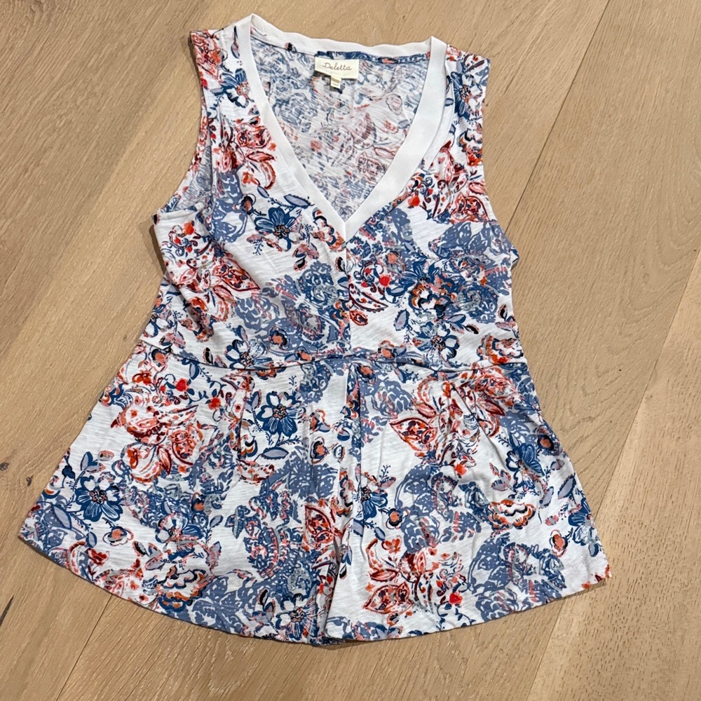Anthropologie Deletta Sleeveless Floral V-Neck Top - White, Blue, Red - size S